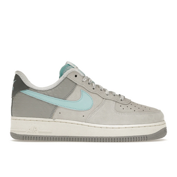 Air Force 1 Low Snowflake