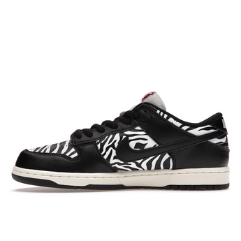 Nike SB Dunk Low OG QS Quartersnacks Zebra