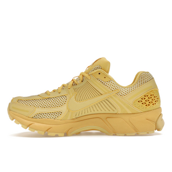 Nike Zoom Vomero 5 Saturn Gold