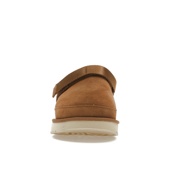 UGG Goldenstar Clog Chestnut