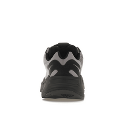 Adidas Yeezy Boost 700 MNVN Geode - Sneakerzone