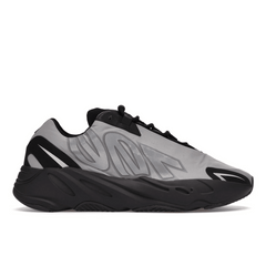 Adidas Yeezy Boost 700 MNVN Metallic - Sneakerzone