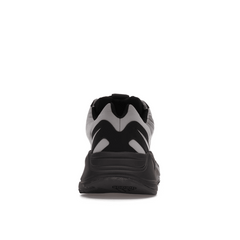Adidas Yeezy Boost 700 MNVN Metallic - Sneakerzone
