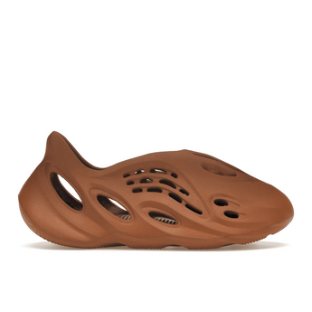 Adidas Yeezy Foam RNR Clay Red - Sneakerzone