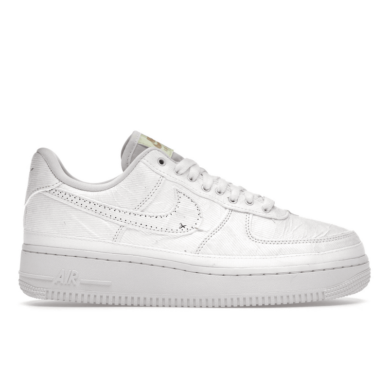 Air Force 1 Tear Away Arctic Punch product image
