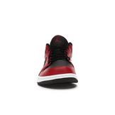 Air Jordan 1 Low Reverse Bred Pebbled Swoosh - Sneakerzone