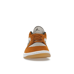 Air Jordan 1 Low SE Light Curry - Sneakerzone