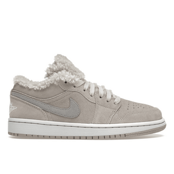 Air Jordan 1 Low SE Sherpa Fleece - Sneakerzone