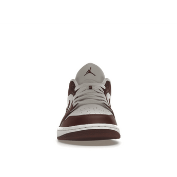 Air Jordan 1 Low Team Red - Sneakerzone