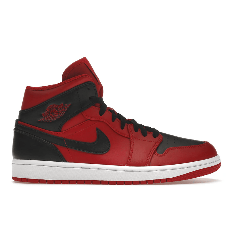 Air Jordan 1 Mid Reverse Bred product image