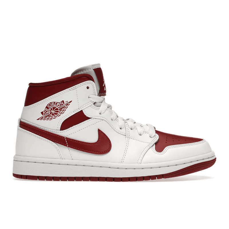 Air Jordan 1 Mid Reverse Chicago product image