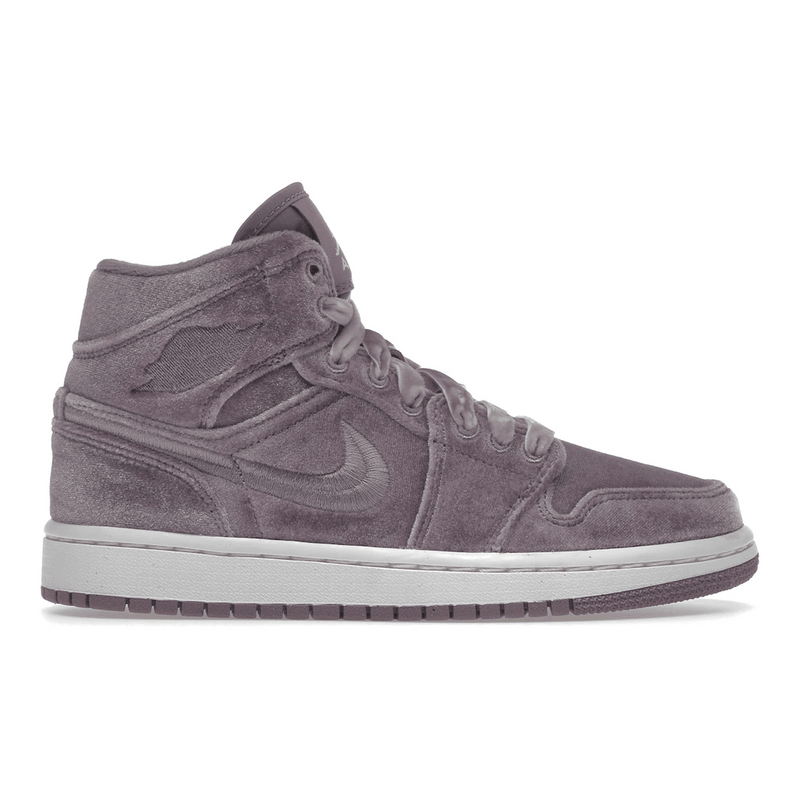Air Jordan 1 Mid SE Purple Velvet product image