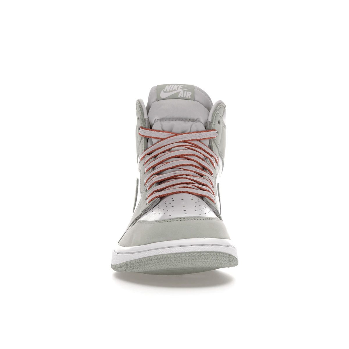 Air Jordan 1 Retro High OG Seafoam secondary image