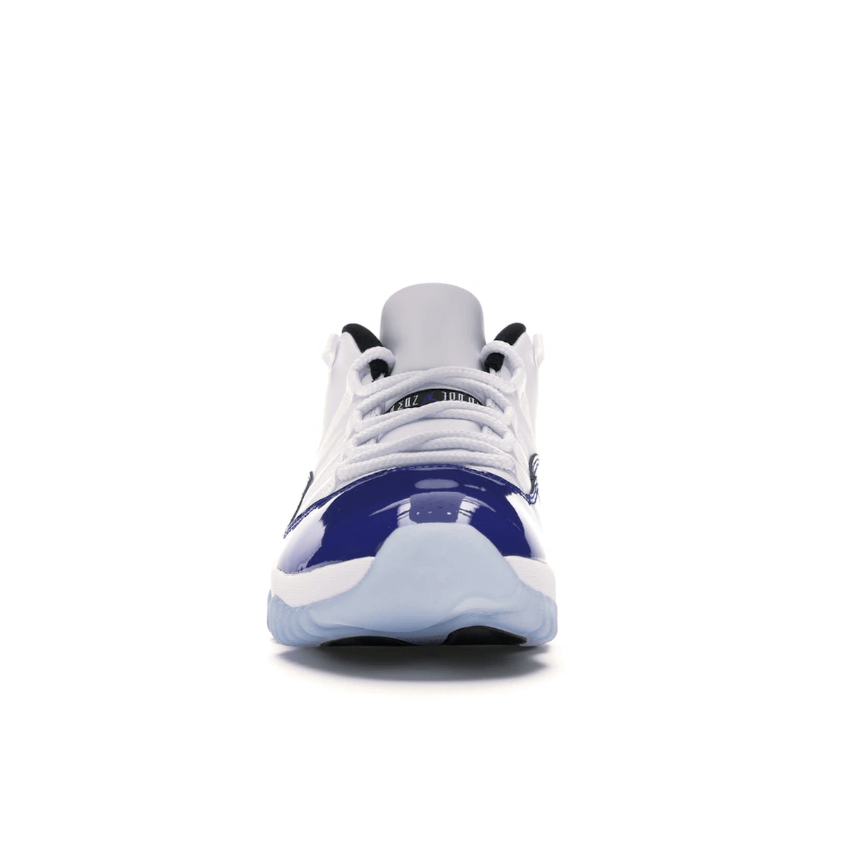 Air Jordan 11 Retro Low White Concord secondary image
