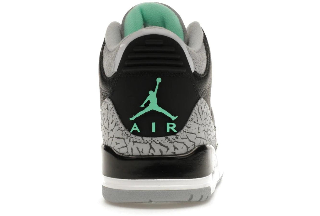 Air Jordan 3 Retro Green Glow - Sneakerzone