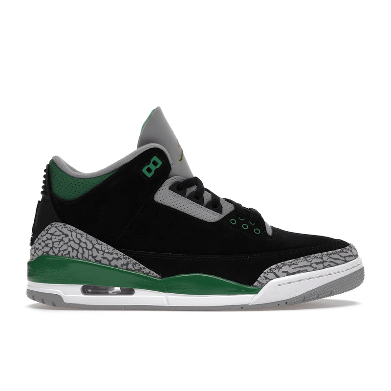 Air Jordan 3 Retro Pine Green product image