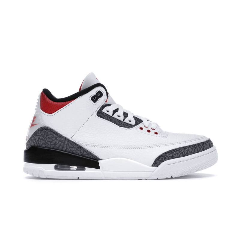 Air Jordan 3 Retro SE Fire Red Denim product image