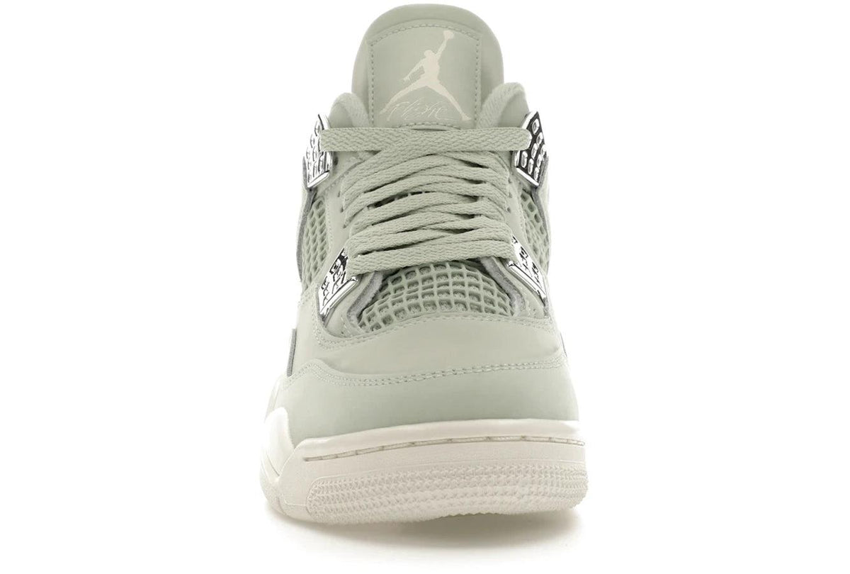 Air Jordan 4 Retro Seafoam Sail secondary image