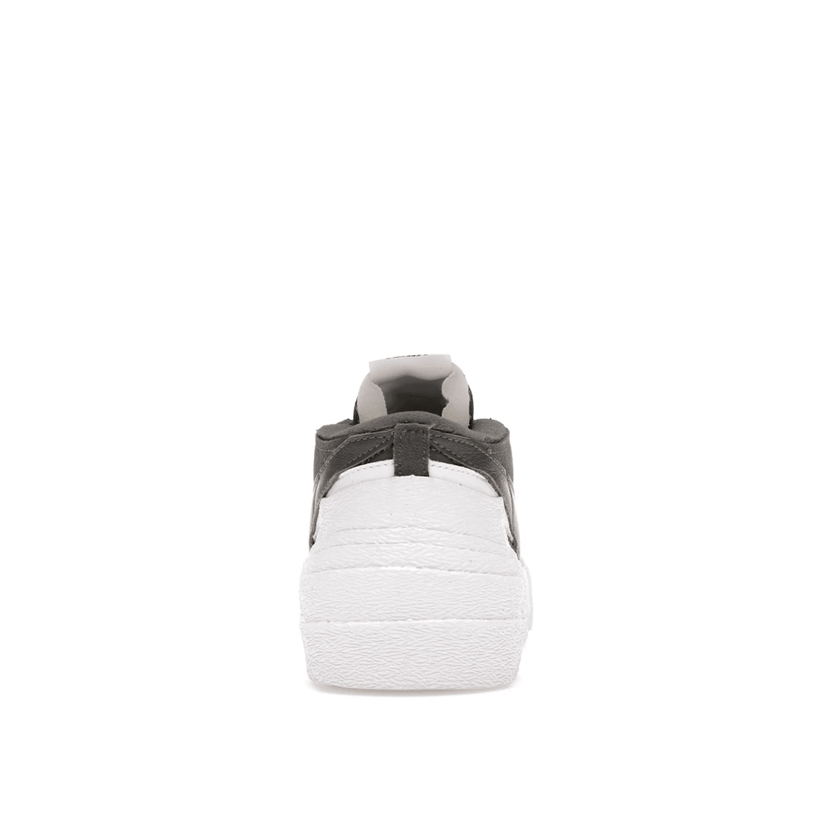 Blazer Low X Sacai Iron Grey - Sneakerzone