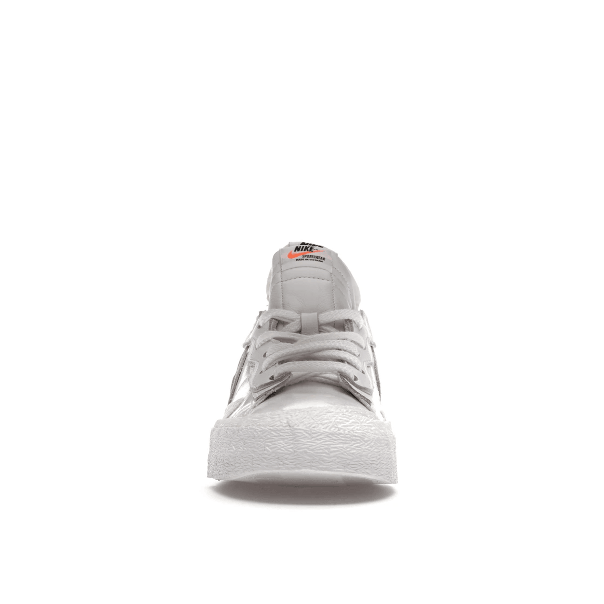 Blazer Low x Sacai White Patent Leather - Sneakerzone