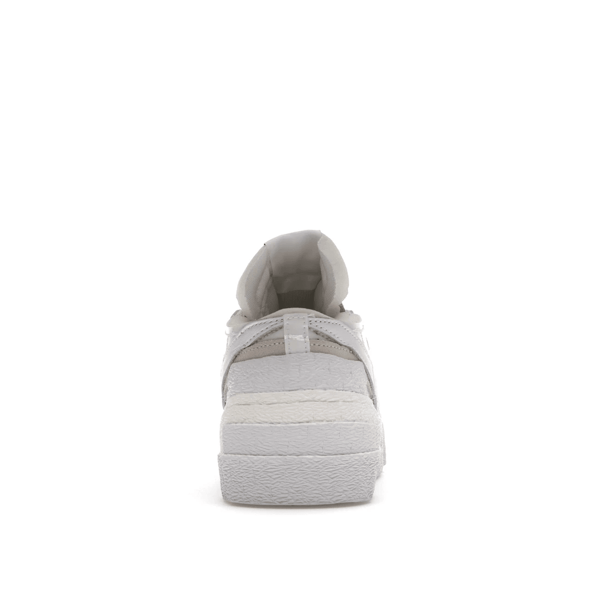 Blazer Low x Sacai White Patent Leather - Sneakerzone