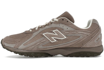 New Balance 204L Mushroom Arid Stone