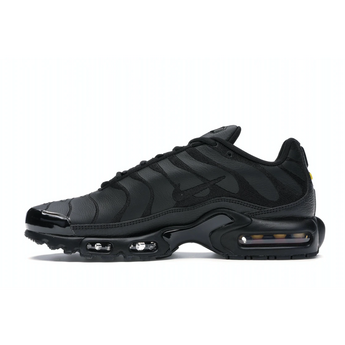 Nike Air Max Plus Triple Black Leather