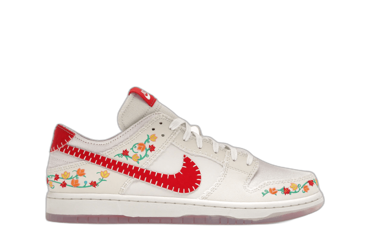 Dunk Low SB Decon N7 Opti Yellow University Red - Sneakerzone