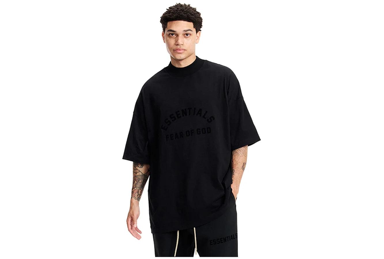 Fear of God Essentials Arch Logo Tee Jet Black - Sneakerzone