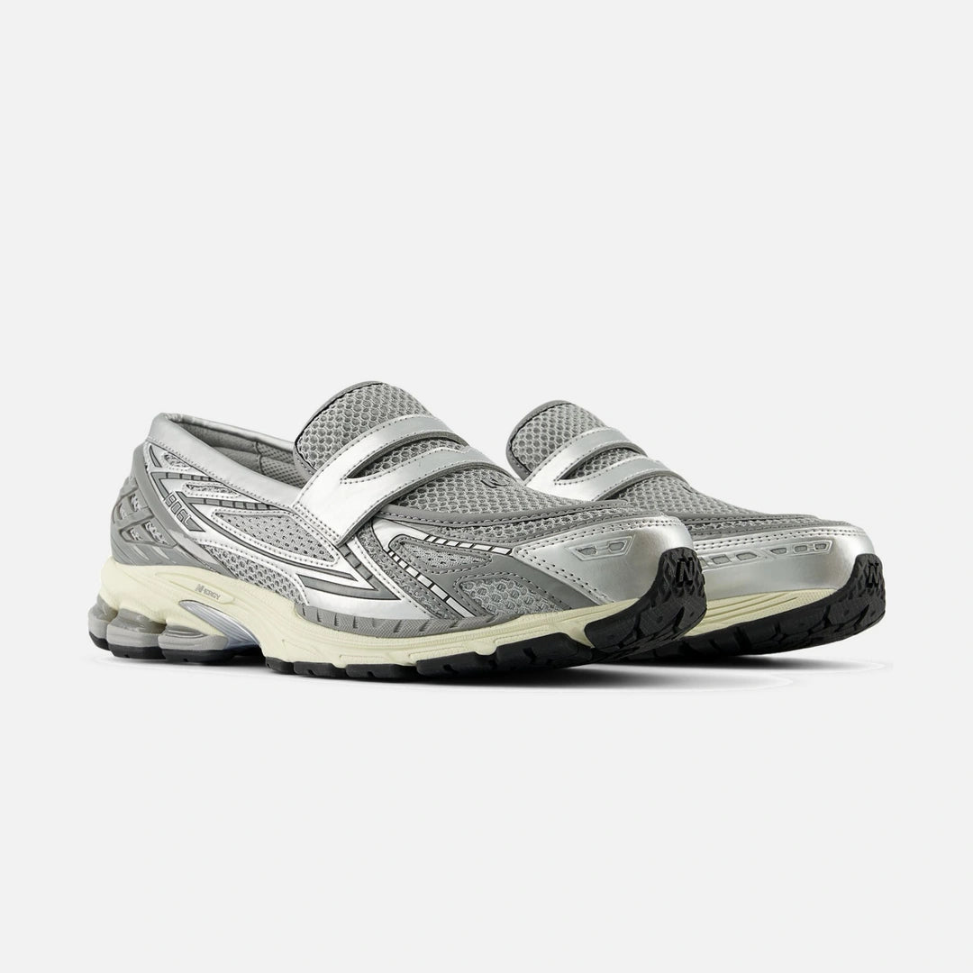 New Balance 1906L Metallic Silver secondary image