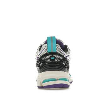 New Balance 1906R Charlotte Hornets - Sneakerzone