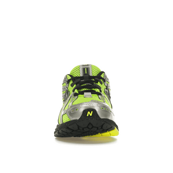 New Balance 1906R Volt Black - Sneakerzone