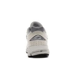 New Balance 2002R Bone Light Aluminum - Sneakerzone