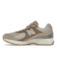 New Balance 2002R Driftwood Sandstone - Sneakerzone