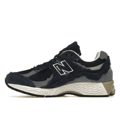 New Balance 2002R Protection Pack Navy Grey - Sneakerzone