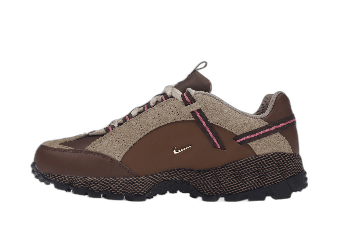 Nike Air Humara LX Jacquemus Ale Brown Gold - Sneakerzone