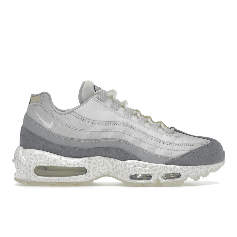 Nike Air Max 95 Light Bone GID product image