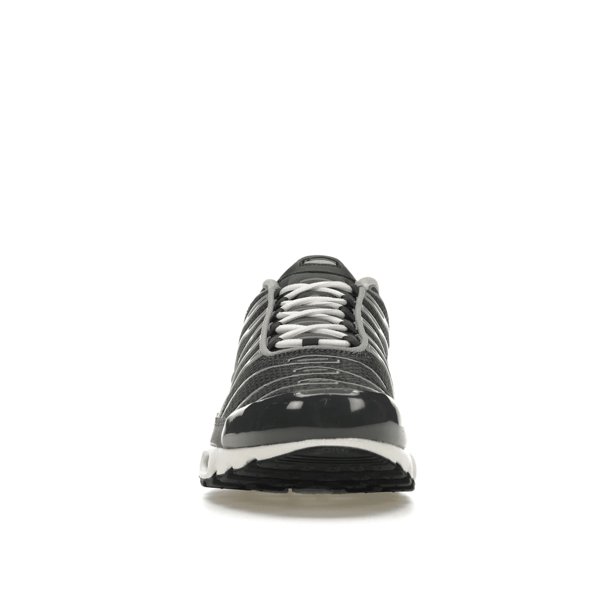 Nike Air Max Plus Greyscale Cool Grey secondary image