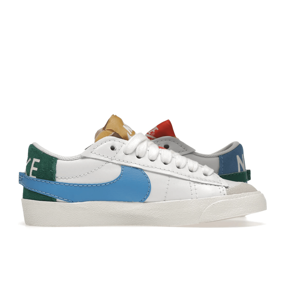 Nike Blazer Low 77 Jumbo Mismatch - Sneakerzone