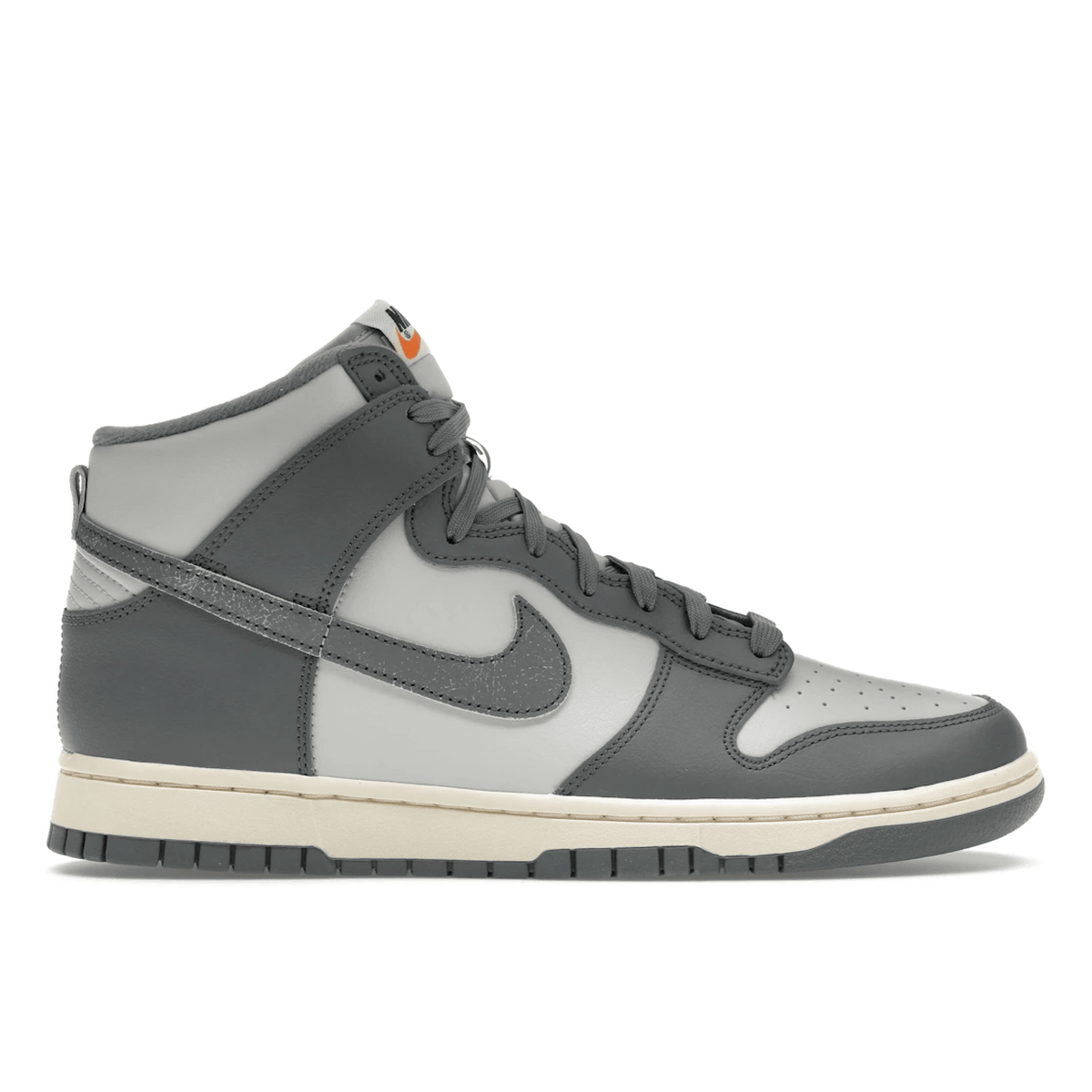 Nike Dunk High Vintage Light Bone Grey - Sneakerzone
