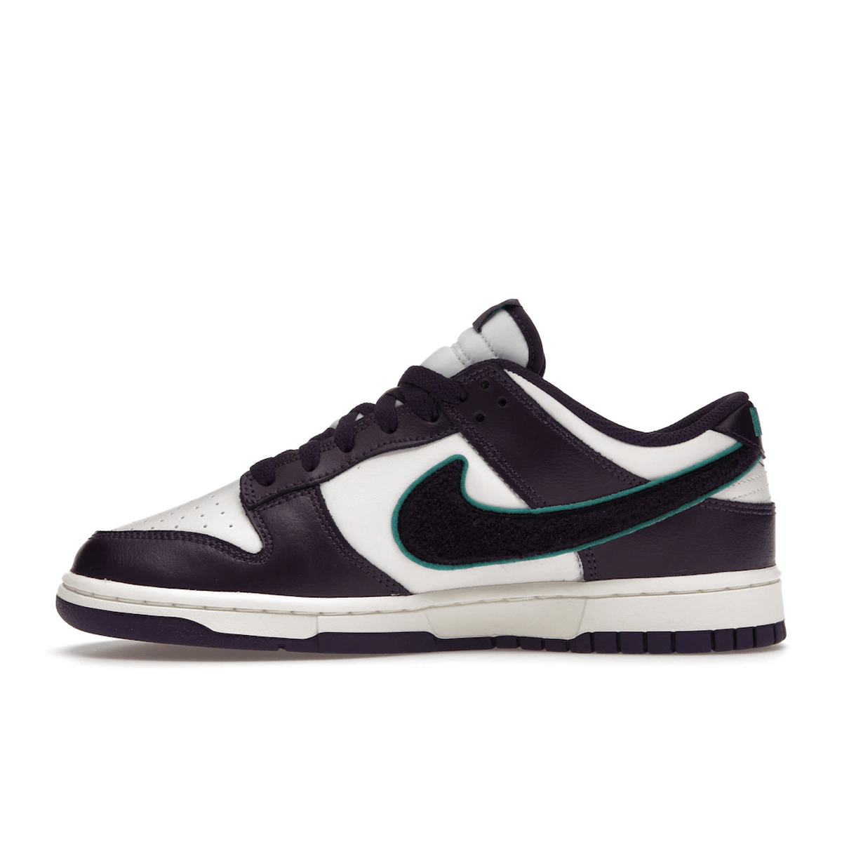 Nike Dunk Low Chenille Swoosh Sail Grand Purple - Sneakerzone