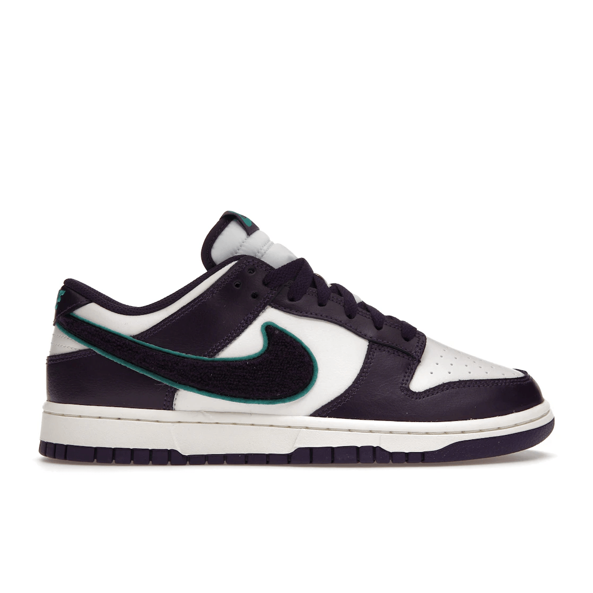 Nike Dunk Low Chenille Swoosh Sail Grand Purple - Sneakerzone