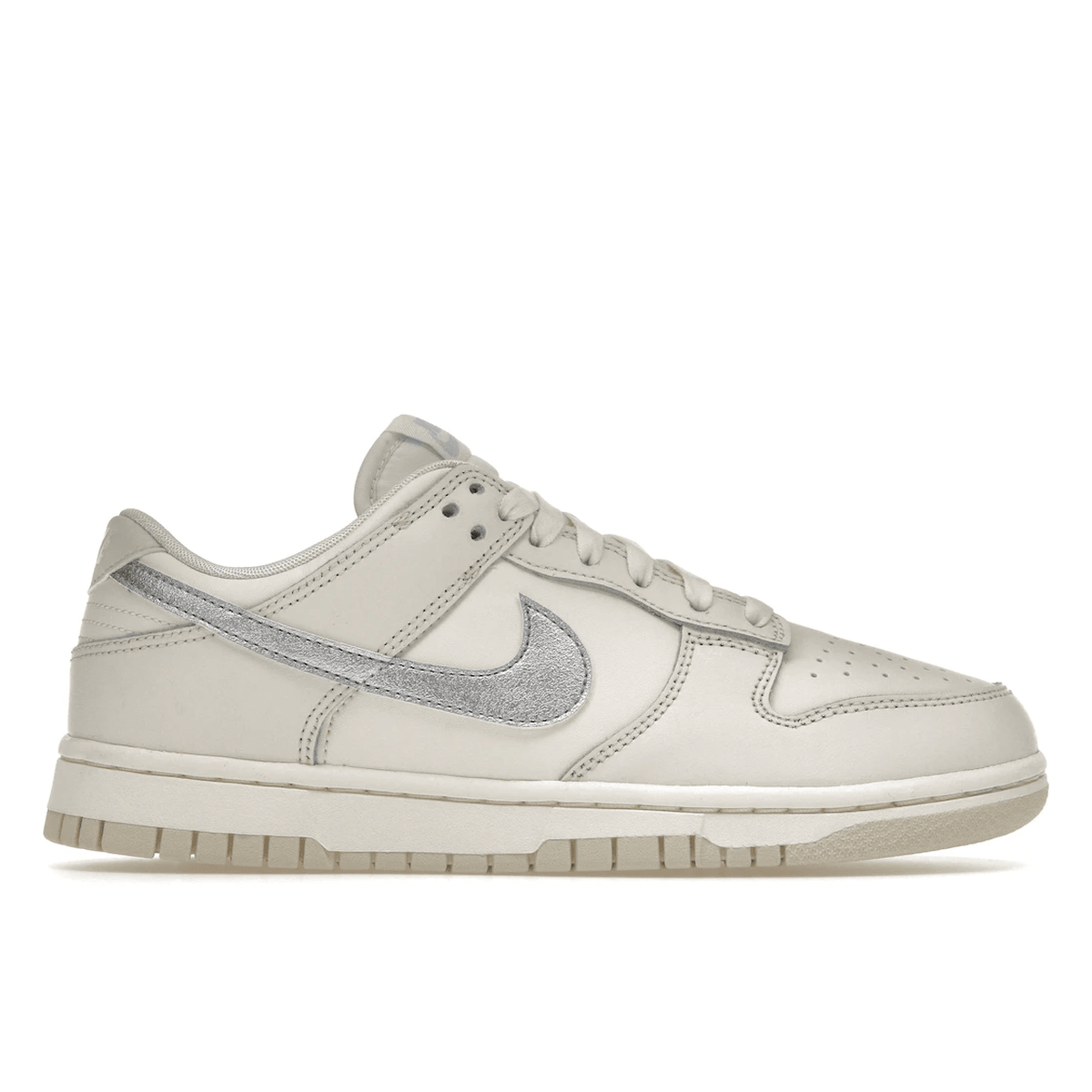 Nike Dunk Low Essential Sail Oxygen Purple - Sneakerzone
