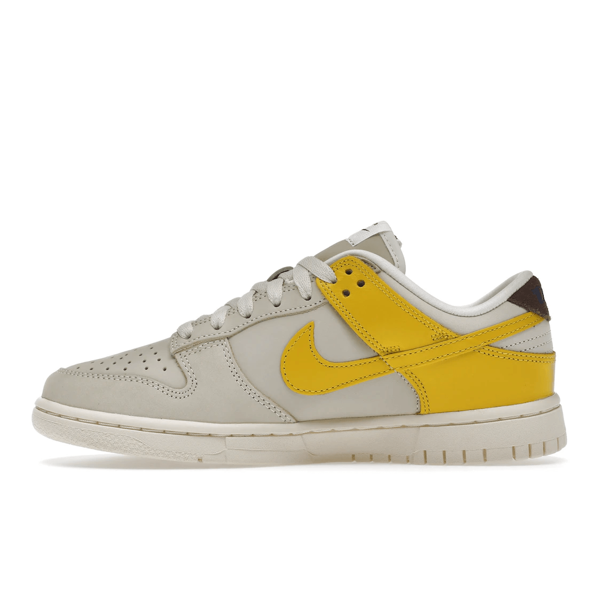 Nike Dunk Low LX Banana - Sneakerzone