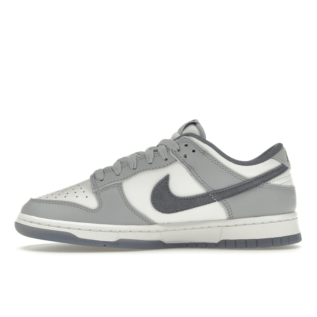Nike Dunk Low SE Light Carbon - Sneakerzone