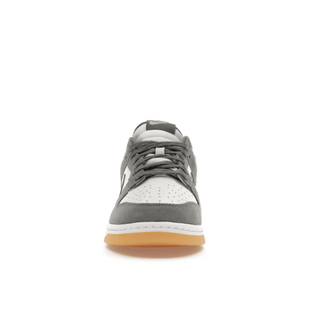 Nike Dunk Low Smoke Grey Gum 3M Swoosh - Sneakerzone