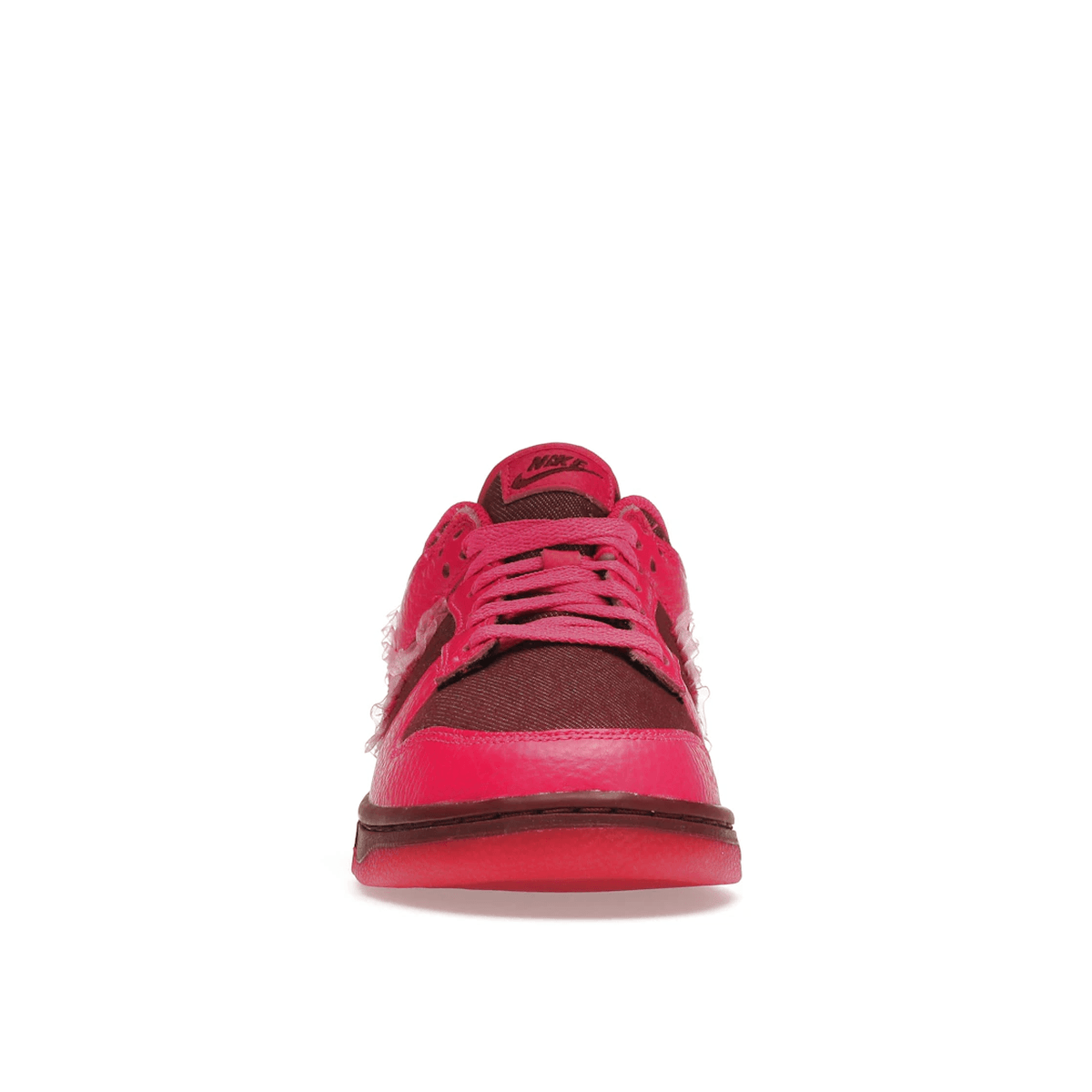 Nike Dunk Low Valentine's Day secondary image
