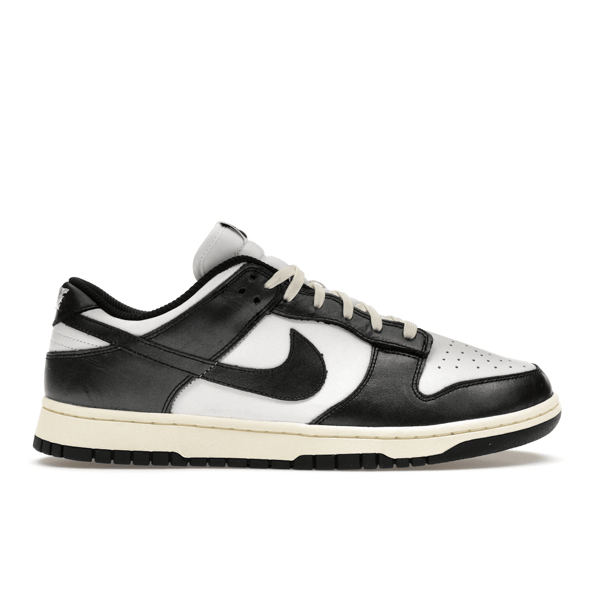Nike Dunk Low Vintage Panda - Sneakerzone