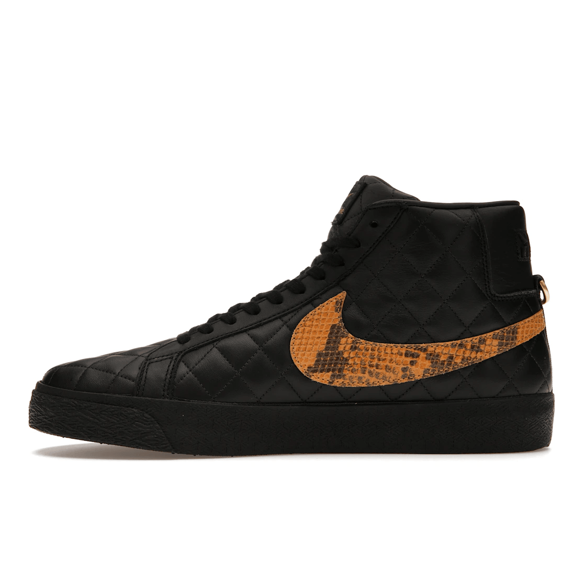 Nike SB Blazer Mid QS Supreme Black - Sneakerzone