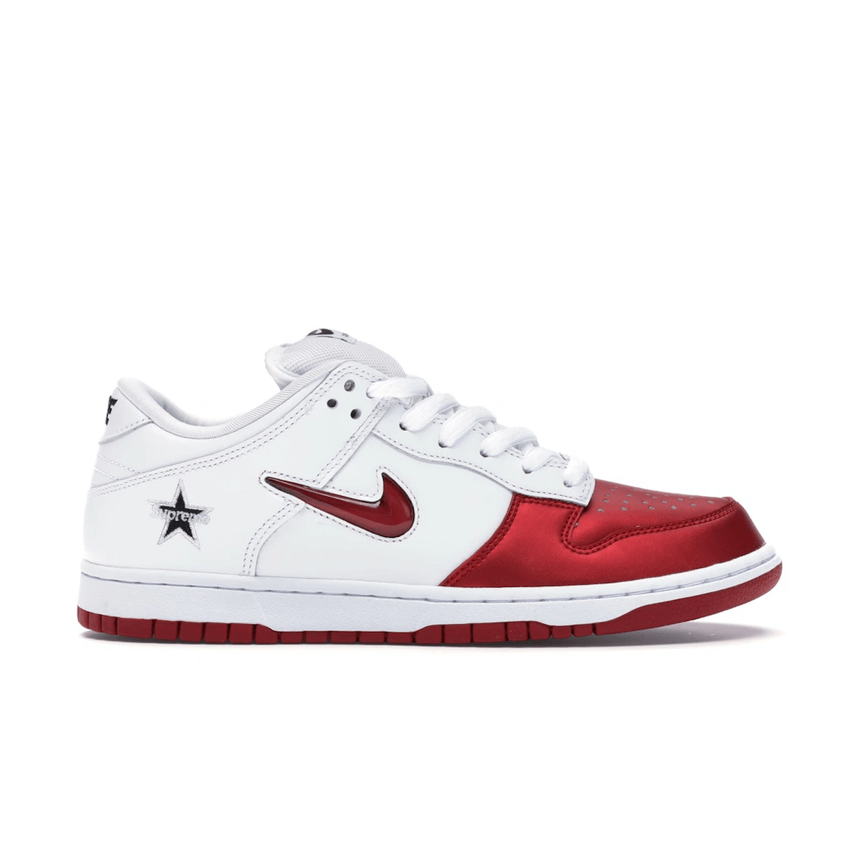 Nike SB Dunk Low Supreme Jewel Swoosh Red - Sneakerzone